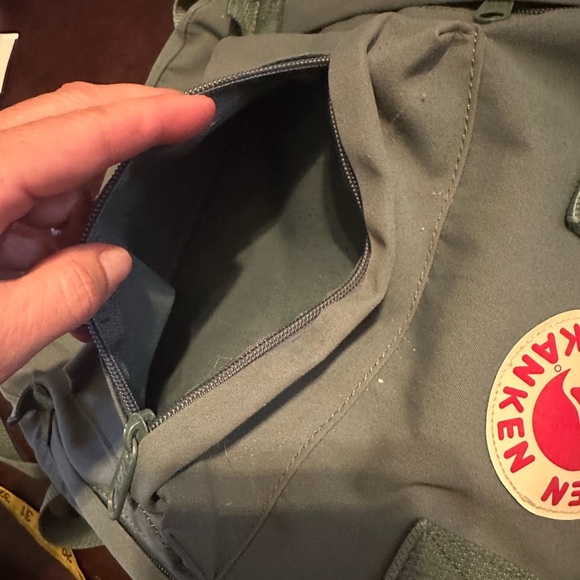 Green kanken backpack - Picture 6 of 10